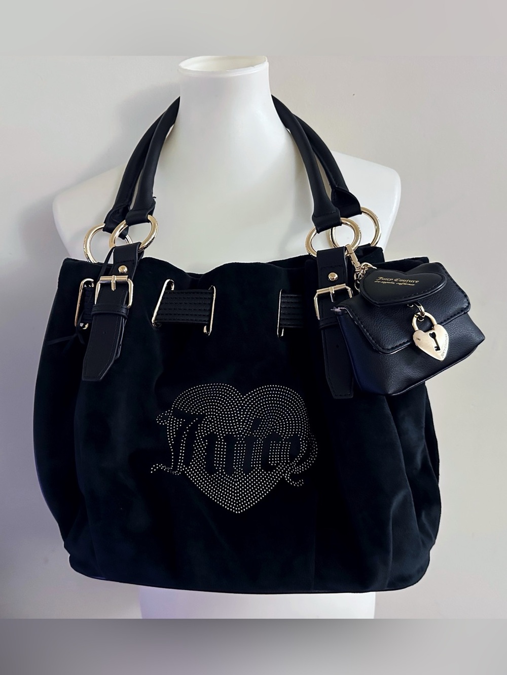 Juicy Couture Black Shoulder Bag Rhinestone Heart Logo Girly Chic Coquette Fall